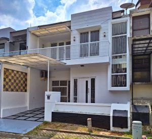Rumah Emerald Town House Dijual Cepat